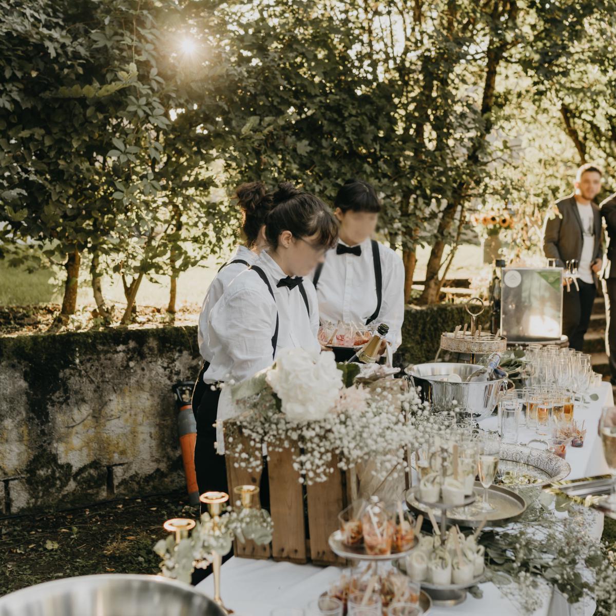 buffet cocktail champetre boheme - cabinet vert - traiteur M de Vieville en Haye - Melanie THOUVIGNON - Crédit photo : Margaux GATTI